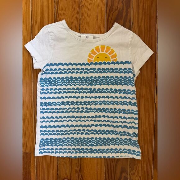 Hanna Andersson Tshirt - Picture 1 of 4